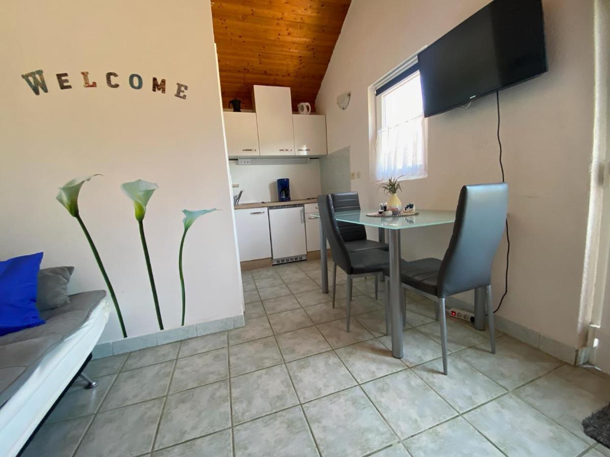 Ražanac Villa Sabina - Apartments Kroatien מראה חיצוני תמונה